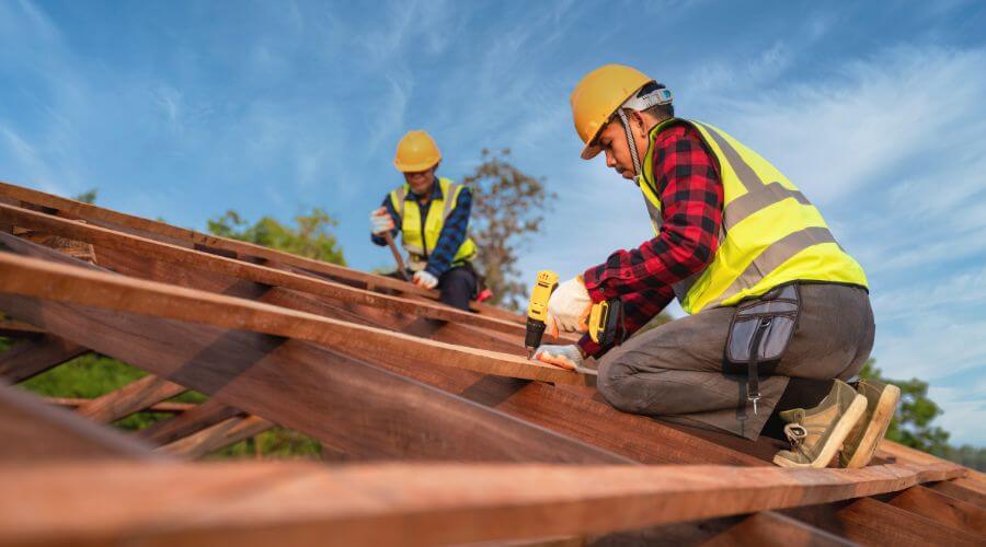 Professional Flat Roofing Installation services in Raccoon, KY